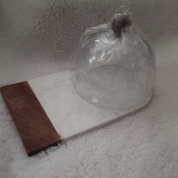 Sheesham Platter w/ Dome - Picture 1 of 6